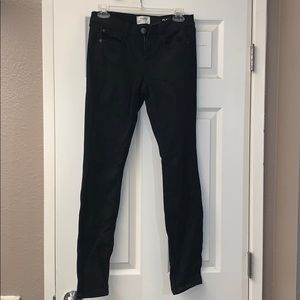 Black Mudd skinny jeans